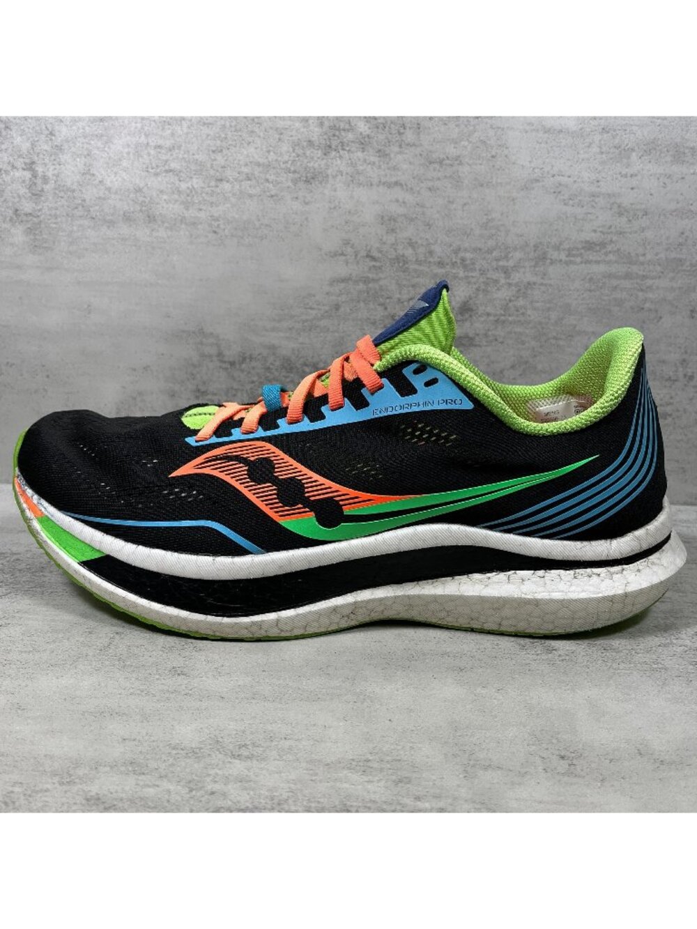 Saucony Endorphin Pro Running Shoes - Men's Size 10.5 - Black  This item is pre-